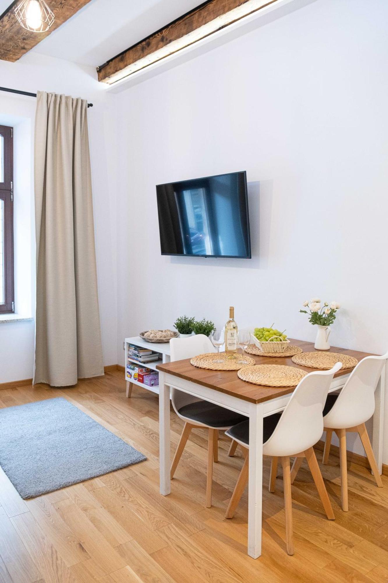Old Town Zamkowa Vis A Vis Wawelu Apartman Krakkó Kültér fotó
